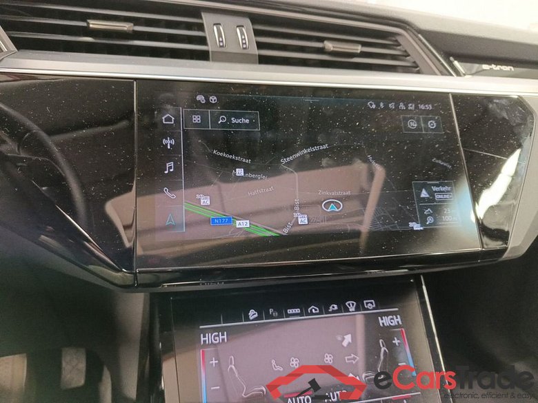 Audi Q8 E-Tron 55 Quattro Advanced 5d #3