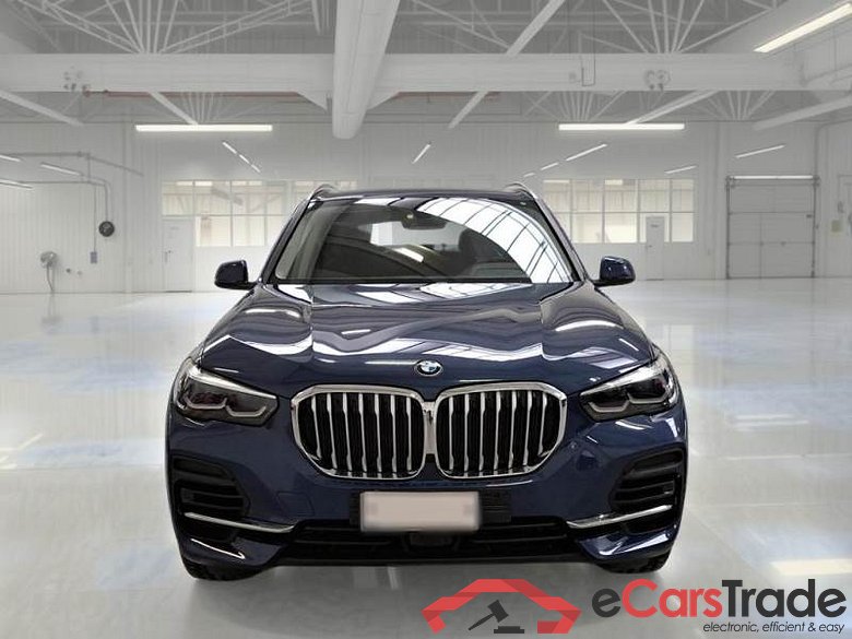 BMW X5 / 2018 / 5P / SUV xDrive 25d Business autom. #6