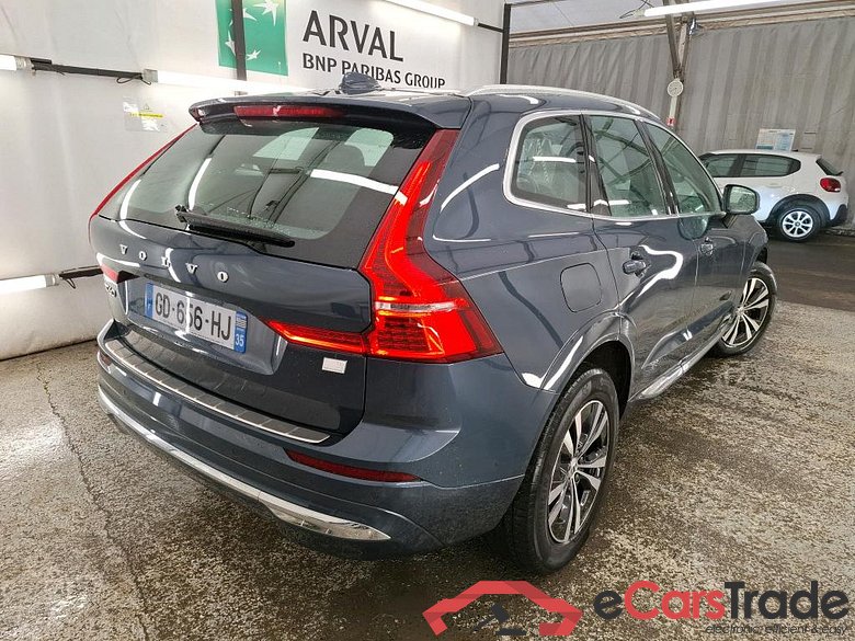 VOLVO XC60 / 2021 / 5P / SUV Recharge T6 340 Geartro Inscription Busi #3