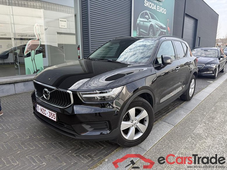 VOLVO XC40 1.5 T2 Momentum Core Geartronic
