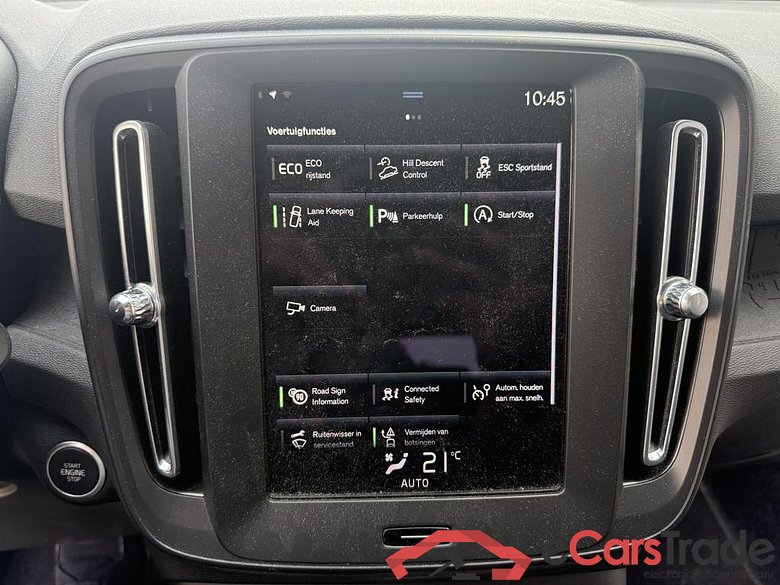 VOLVO XC40 1.5 T2 Momentum Core Geartronic #6