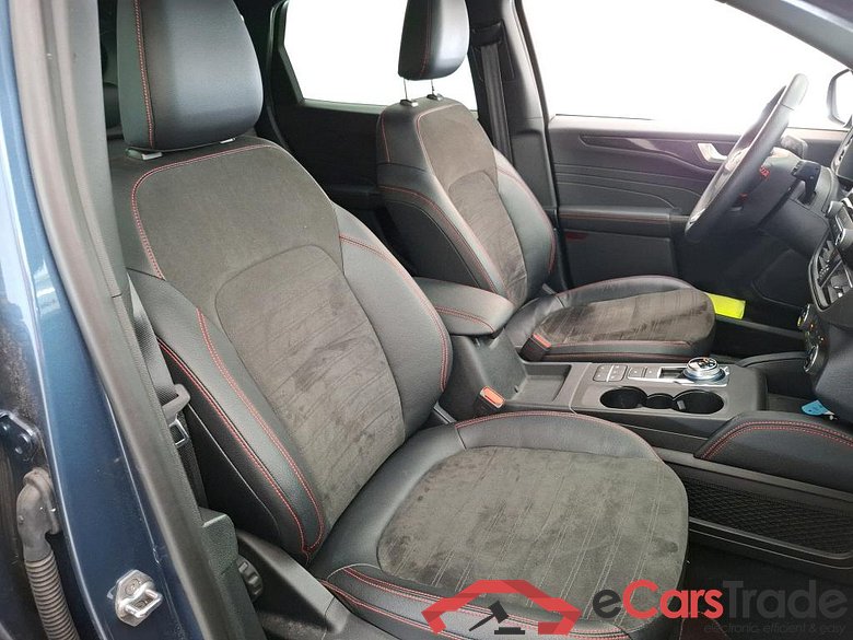 FORD Kuga / 2019 / 5P / SUV 2.5 Duratec 225 ch PHEV eCVT St Line X #6