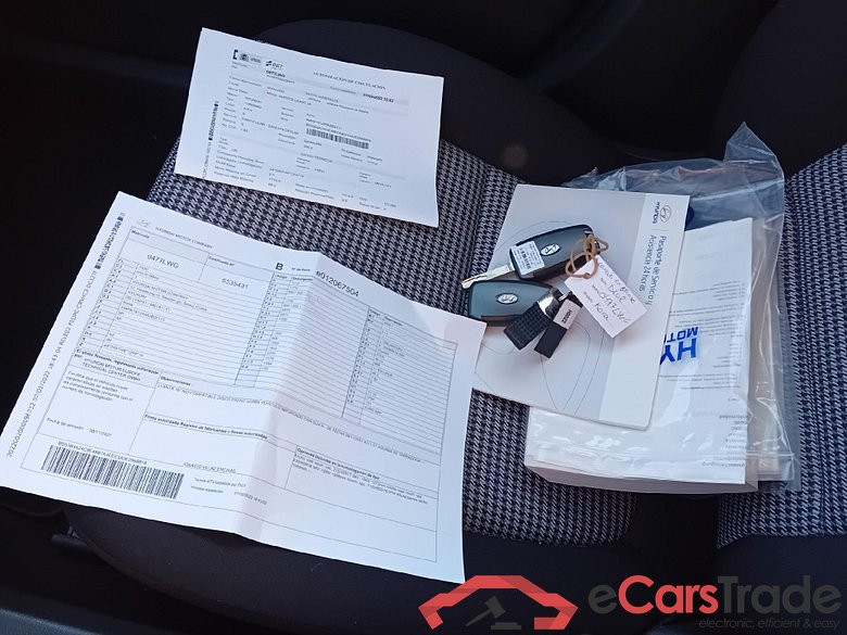 HYUNDAI Kona / 2020 / 5P / todoterreno 1.0 TGDI Klass 4X2 #5