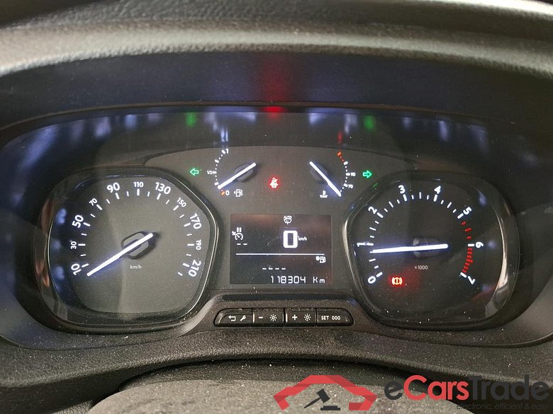 Expert Fourgon Premium L2 1.5 HDi 120CV BVM6 E6d #6