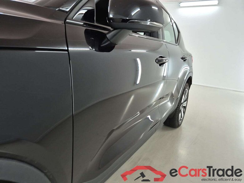 VOLVO XC40 RECHARGE CORE #6