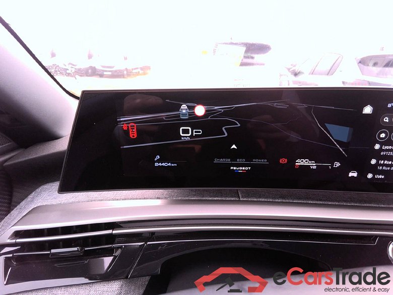 Peugeot 5008 Allure Hybrid 136 e-DCS6 (1.2L) #4