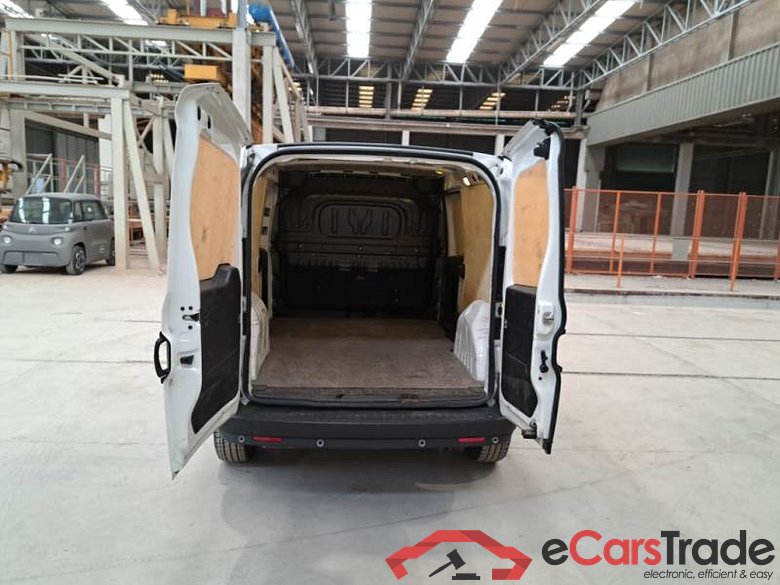 FIAT DOBLÒ CARGO / 2014 / 4P / VETT. FURGONATA MAXI LH1 LOUNGE 1.6 MJET 105CV E6D-F SeS #5