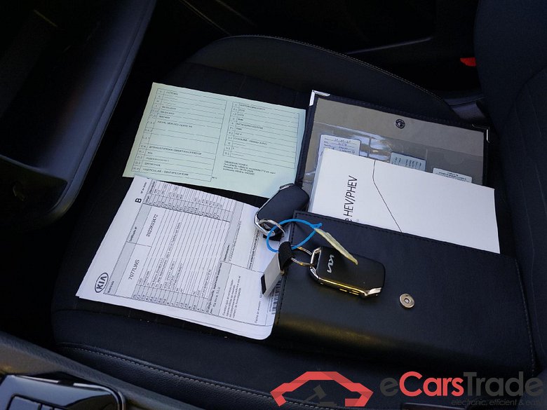 KIA Sportage / 2022 / 5P / todoterreno 1.6 T-GDi HEV 171kW (230CV) Tech 4X2 #5