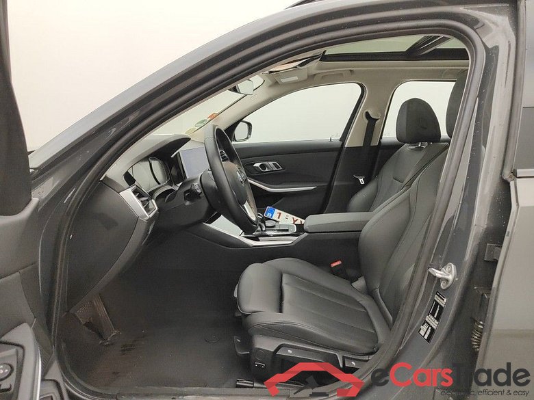 BMW 3 Reeks Touring 318dA (100 kW) 5d #3