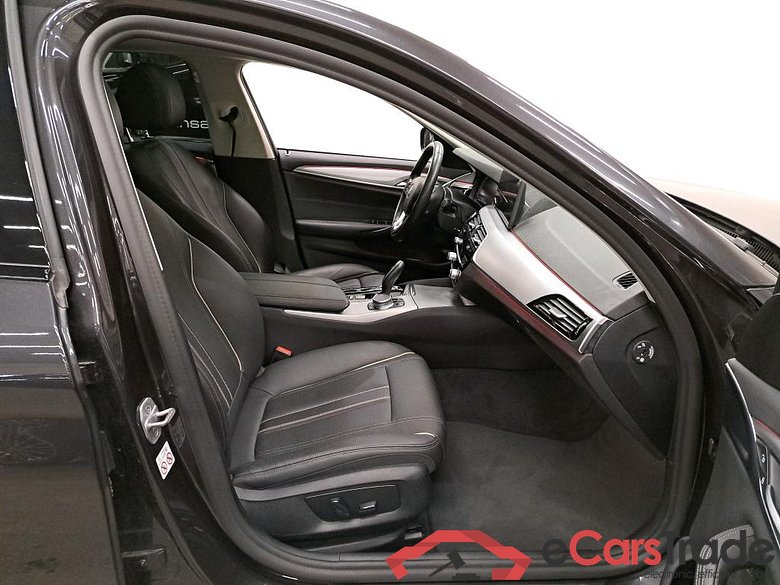 BMW - BMW 5 BERLINE 518dA 136PK Business Edition With Dakota Heated Seats & Sunroof #3