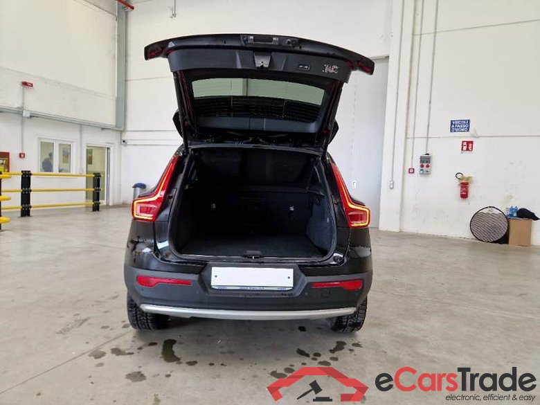 VOLVO XC40 / 2017 / 5P / SUV T5 PLUG-IN HYBRID AUTO RECHARGE INSCR. #5