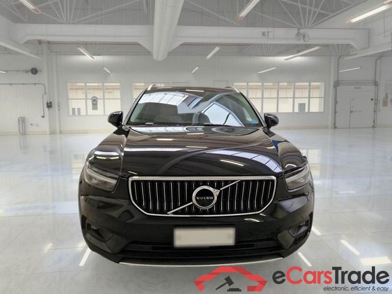 VOLVO XC40 / 2017 / 5P / SUV T5 PLUG-IN HYBRID AUTO RECHARGE INSCR. #6