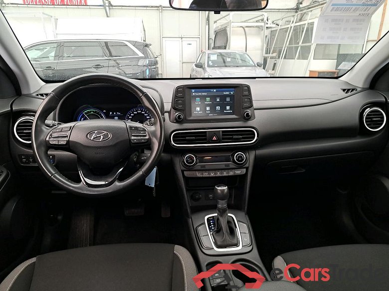 HYUNDAI Kona / 2017 / 5P / SUV 1.6 GDi Hybrid DCT-6 Intuitive #5