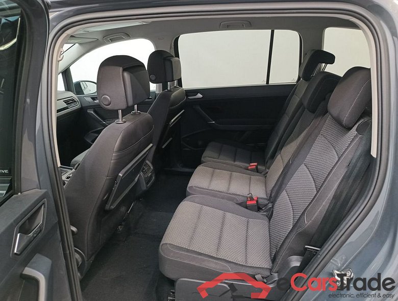VOLKSWAGEN TOURAN DIESEL - 2.0 TDi 150 SCR Comfortline DSG (EU6AP) 5d 7pl #3