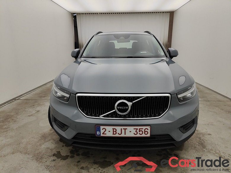 Volvo XC40 T2 Momentum Core 5d #5
