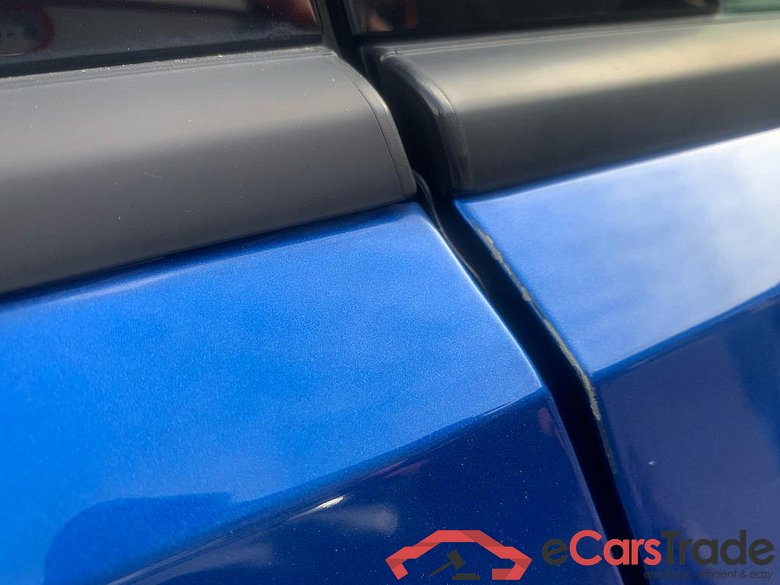 VOLKSWAGEN T-Roc T-Roc Style Business 1.0 TSI OPF 81 kW (110 ch) 6 vitesses manuel #4