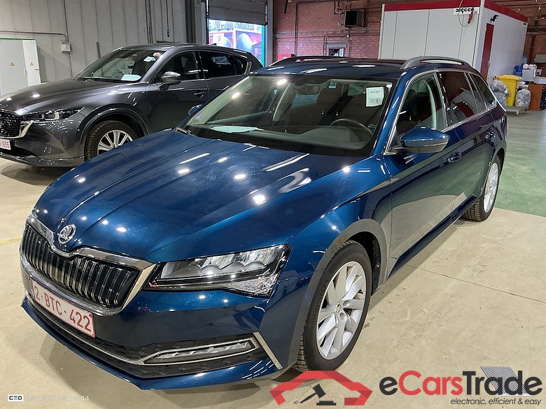 SKODA SUPERB COMBI 1.4 TSI PHEV 160KW DSG6 CLEVER #1