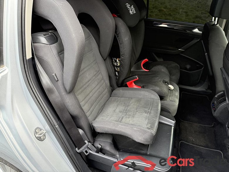 VOLKSWAGEN Touran Touran Highline 1.5 TSI 110 kW (150 ch) 6 vitesses manuel #3