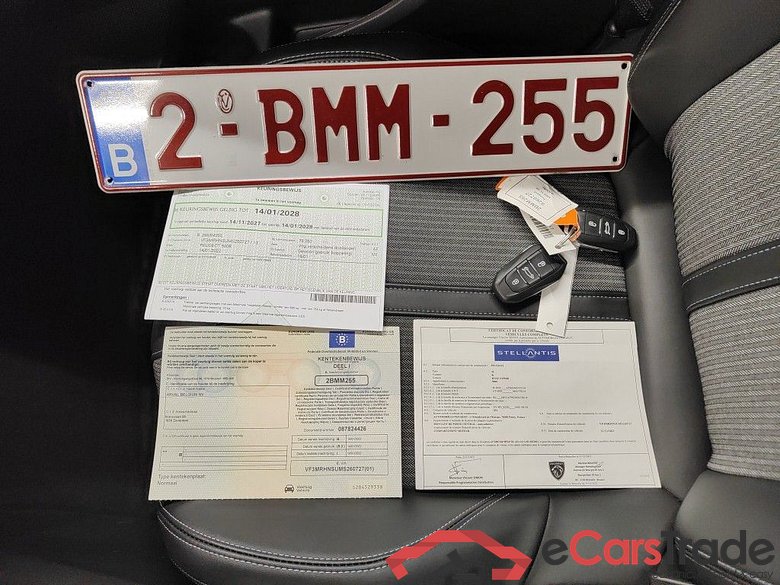 Peugeot 5008 1.2 PureTech 96kW S&S EAT8 Allure Pack 5d #4