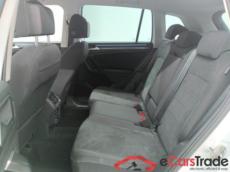 VOLKSWAGEN TIGUAN DIESEL - 2021 2.0 TDI 150 SCR Elegance BMT DSG 5d #2