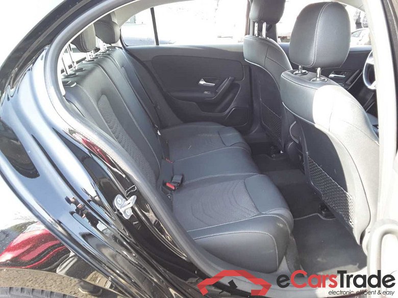 Mercedes-Benz A (BM 177)(03.2018->) DE - LimS5 A 180 EU6e, (EURO 6e), (Facelift) 2024 - 2026 #5