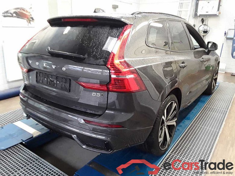 Volvo XC60 (03.2017->) DE - SUV5 B5 (Benzin) AWD EU6d, Ultimate Dark Mild-Hybrid (EURO 6d), (Facelift) #2