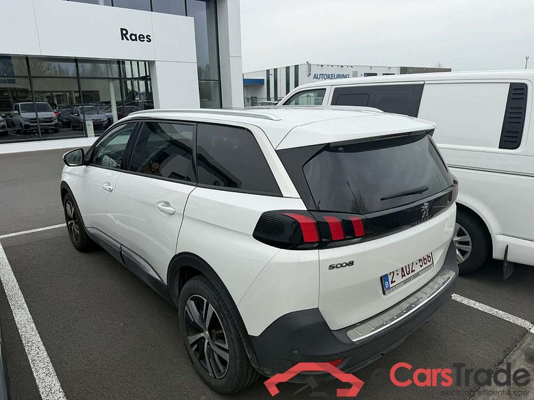 PEUGEOT 5008 1.2 PureTech Allure #3