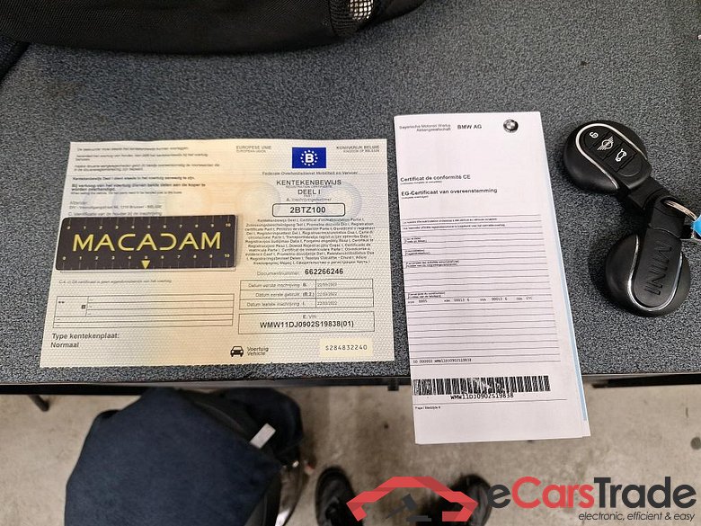MINI - MIN COOPER SE 184PK Pack Driving Assistant Plus & Classic Trim With Punch Leather & Connected Nav & Comfort Plus & Transparent Sunroof  * ELECTRIC * #4