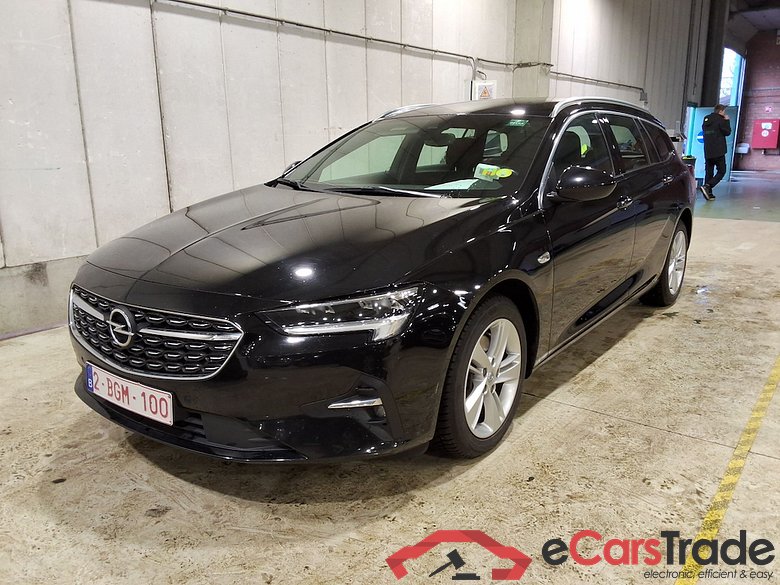 OPEL INSIGNIA SPORTS TOURER DIESEL 1.5 Turbo D Business Edition