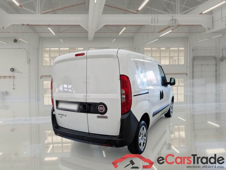 FIAT DOBLÒ CARGO / 2014 / 4P / VETT. FURGONATA 1.6 MULTIJET 16V 105CV SX EURO 6 #2