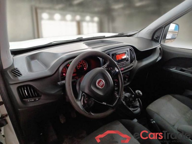 FIAT DOBLÒ CARGO / 2014 / 4P / VETT. FURGONATA 1.6 MULTIJET 16V 105CV SX EURO 6 #3