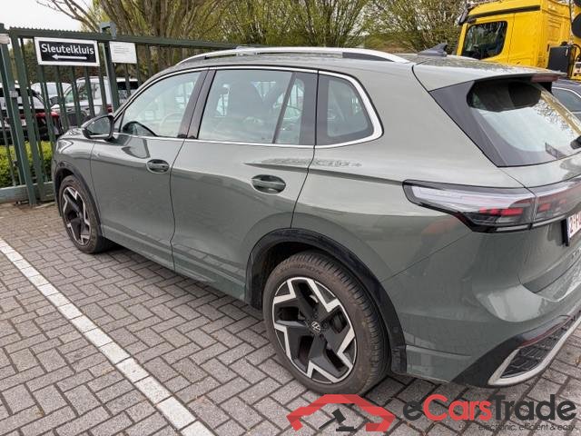 VOLKSWAGEN Tiguan Tiguan R-Line 1.5 TSI mHEV ACT OPF 110 kW (150 pk) 7 versnellingen DSG #3