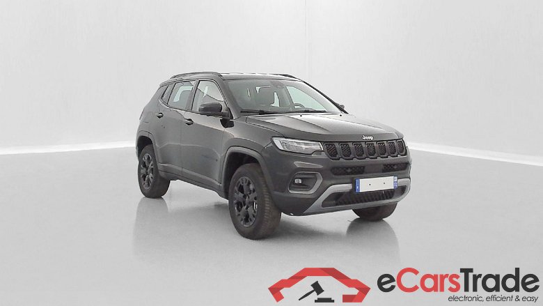 Jeep Compass Overland 1.3 T4 240 hp Plug-in Hybrid (4xe)