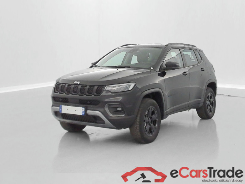 Jeep Compass Overland 1.3 T4 240 hp Plug-in Hybrid (4xe) #3