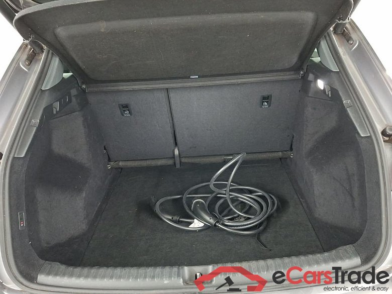 AUDI Q4 e-tron 40 e-tron Launch edition Advanced Plus 5D 150kW #5