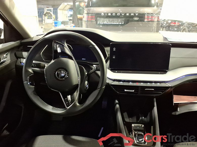 SKODA OCTAVIA COMBI 1.0 TSI MHEV 81KW DSG CLEVER #6