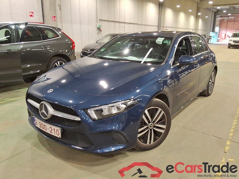 MERCEDES-BENZ CLASS A (W177) A 250 e PHEV Business Solution