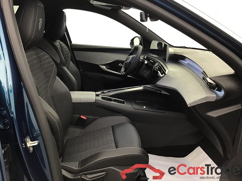 Peugeot 3008 GT 1.2 HEV/ESSENCE 147hp #6