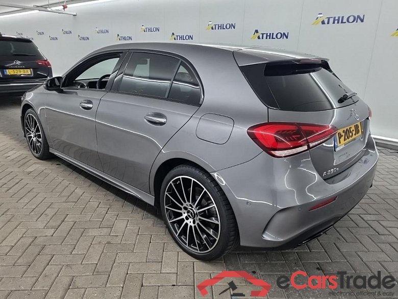 MERCEDES-BENZ A-klasse A 250 e 8G-DCT Business Sol AMG Limited 5D 160kW #4