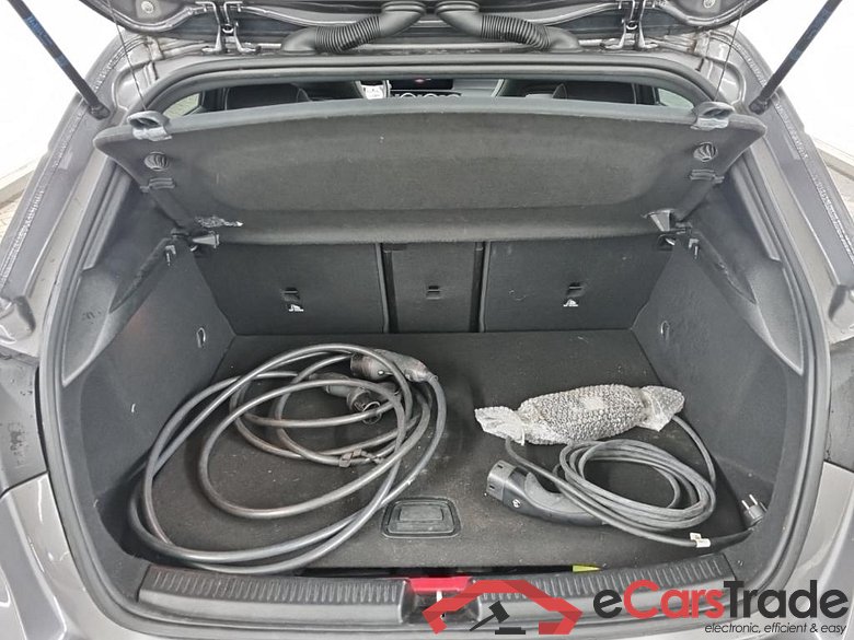 MERCEDES-BENZ A-klasse A 250 e 8G-DCT Business Sol AMG Limited 5D 160kW #5