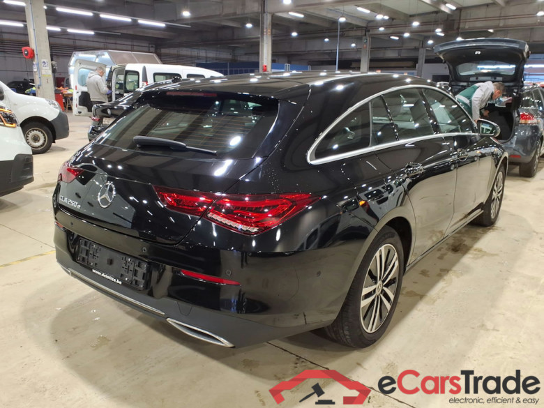 MERCEDES-BENZ CLA - Klasse 1.3 CLA 250 E BUSINESS SOLUTION DCT #4
