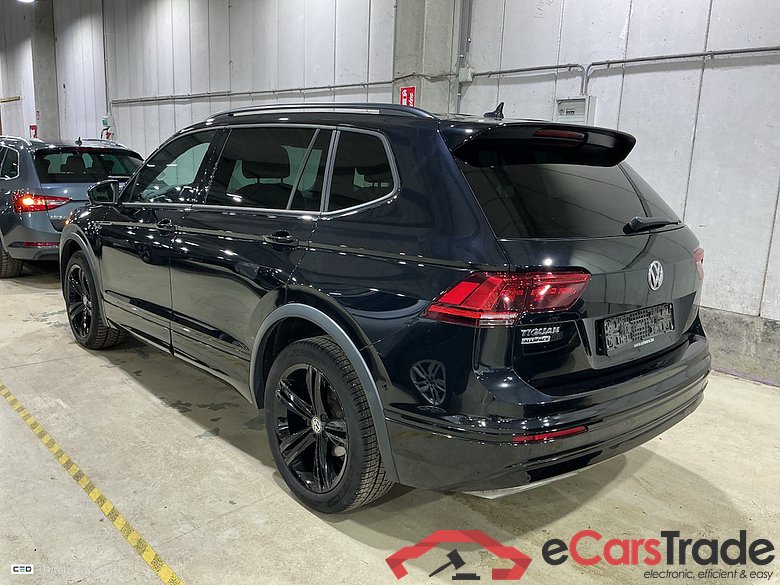 VOLKSWAGEN Tiguan 2.0 TDI PLATINUM #3