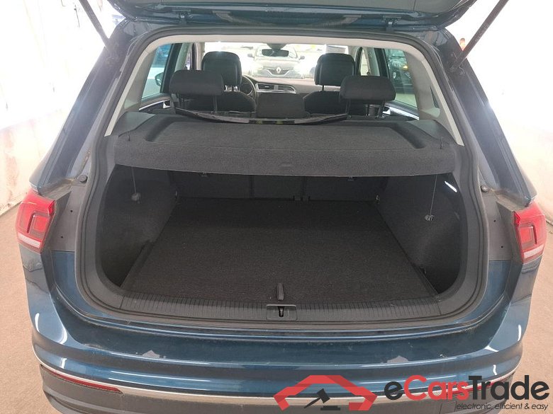 VOLKSWAGEN Tiguan / 2020 / 5P / SUV 2.0 TDI 150 DSG7 Life Business #6