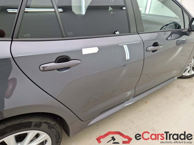 TOYOTA COROLLA 1.8 HYBRID COROLLA E-CVT #4