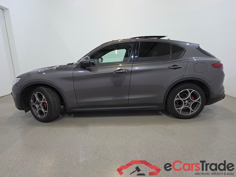 Alfa Romeo Stelvio 2.2d Q4 190Hp Sprint Aut. LED-Xenon Navi Sport-Leather KeylessGo Camera Klima PDC ... #2
