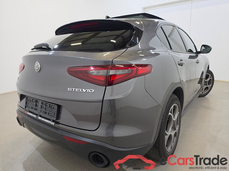 Alfa Romeo Stelvio 2.2d Q4 190Hp Sprint Aut. LED-Xenon Navi Sport-Leather KeylessGo Camera Klima PDC ... #4