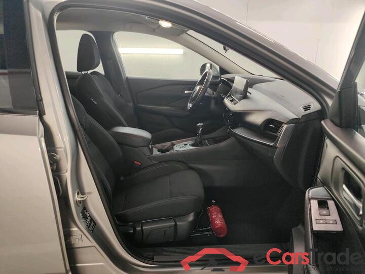 Nissan Qashqai Qashqai MHEV Business Edition (Mild Hybrid) 103kW/140pk  5D/P Man-6 (4 seizoenen Banden) - CO2 onvolledig #6