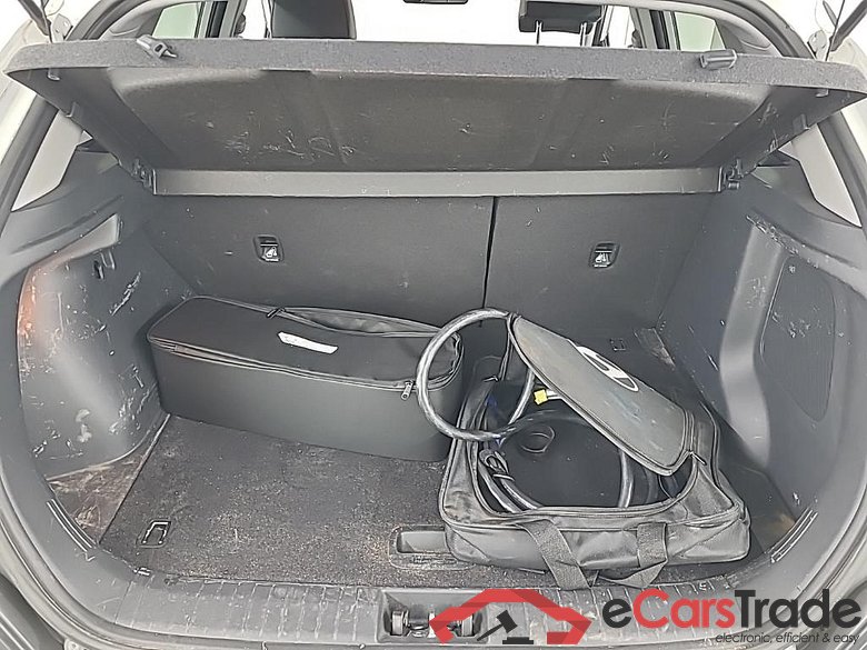 HYUNDAI Kona Premium Electric 64 kWh 5D #5