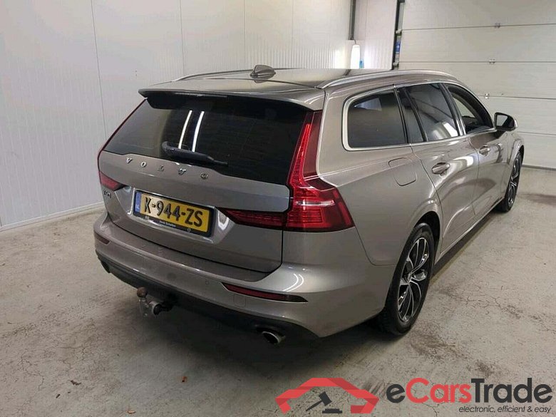 VOLVO V60 2.0 B3 Business Pro #2