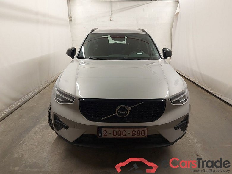 Volvo XC40 T2 Plus Dark Design Aut. 5d
